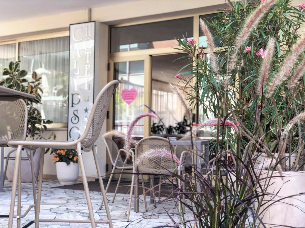 Hotel Calypso ベラーリア・イジェア・マリーナ エクステリア 写真